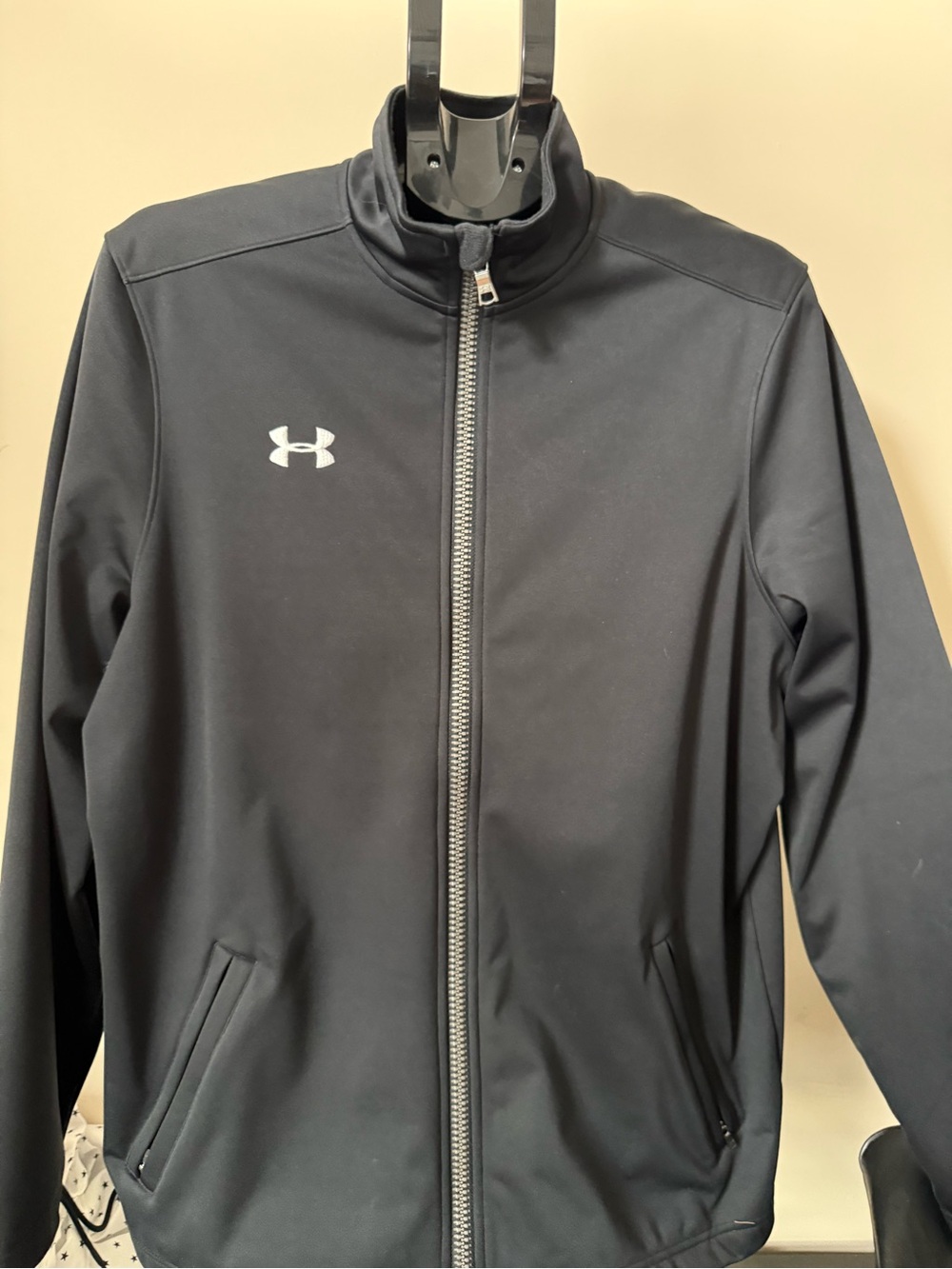 Under Armour Black Full-Zip Athletic coach Jacket